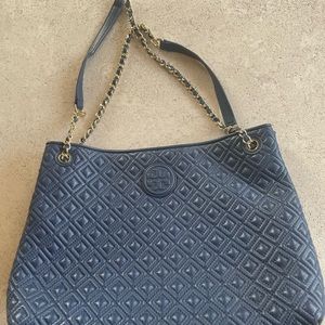 Tory Burch Diamond Quilted Leather Tote Blue Purse. Only used a couple of times